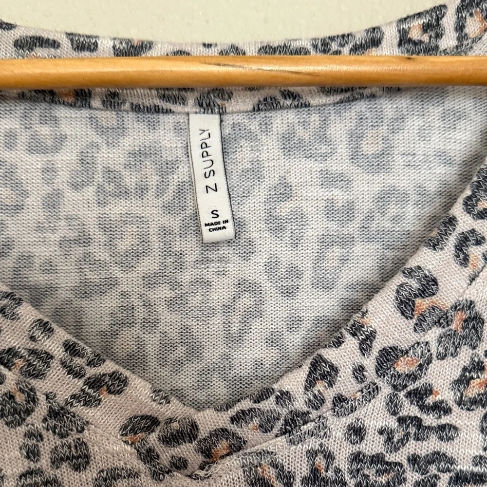 Z Supply Black and Tan Animal Print V-Neck Tee - Picture 3 of 4